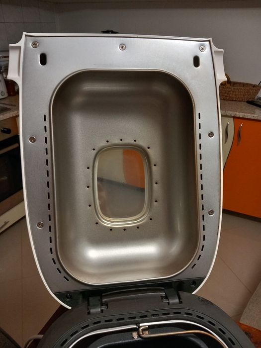 Masina de copt paine