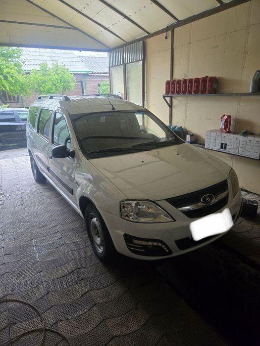 Lada Largus 2019