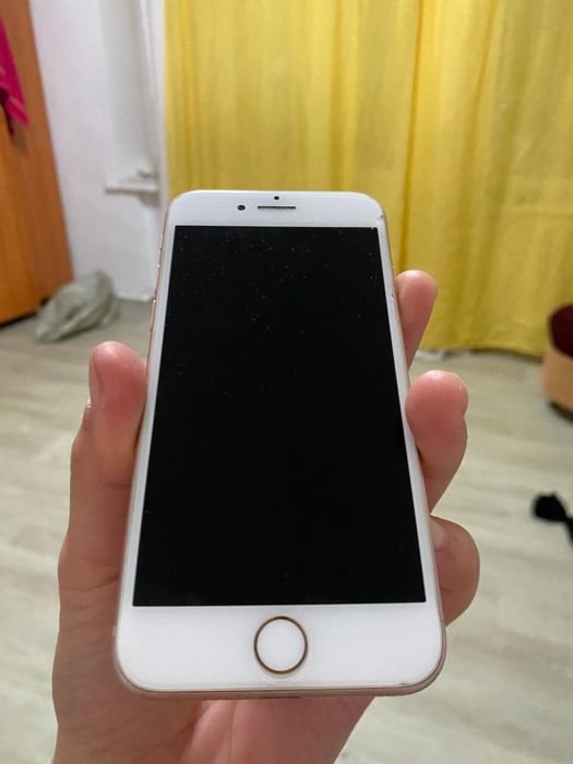 iPhone 8 продаже