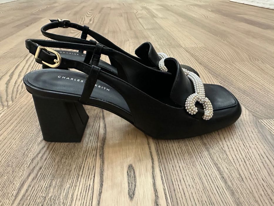 Туфли Charles&keith