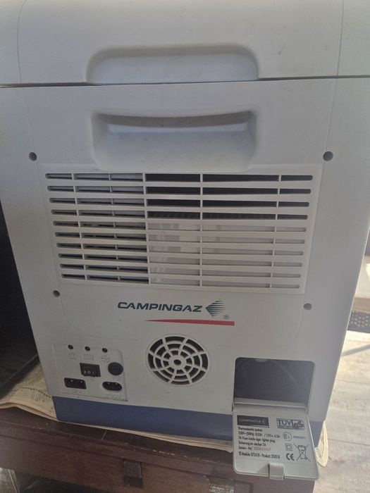 Lada frigorifica Campingaz 12v / 220v, cald / rece