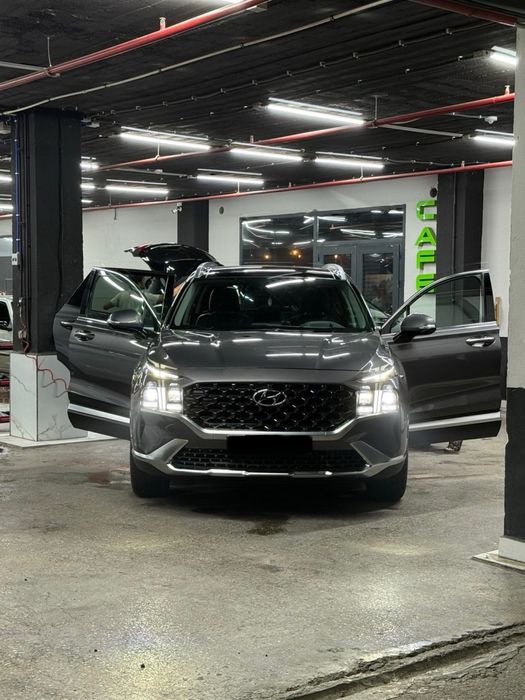 Hyundai Santa Fe 2023 года