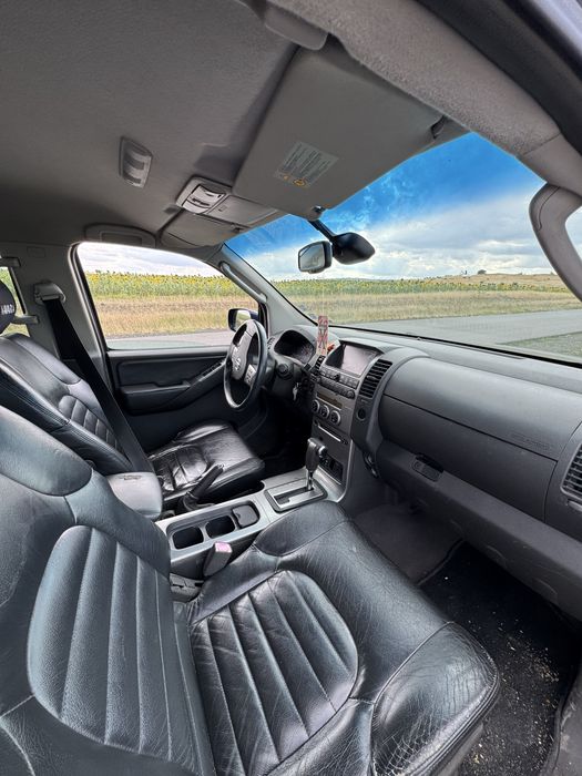 nissan navara 2.5