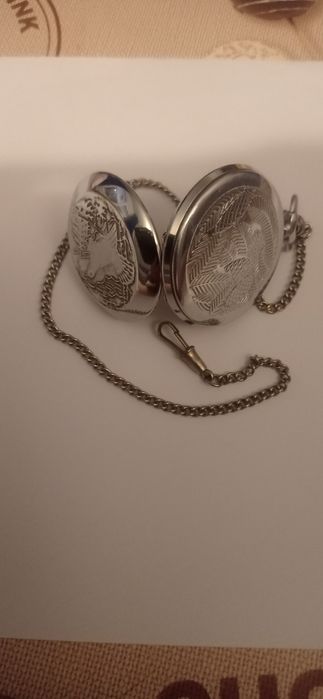 Предлагам джобни часовници"Молния","TCH","Gorben"