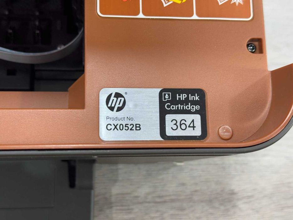 Принтер HP DeskJet 3520