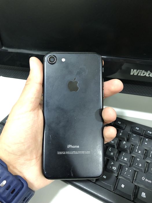 Iphone 7 sotiladi