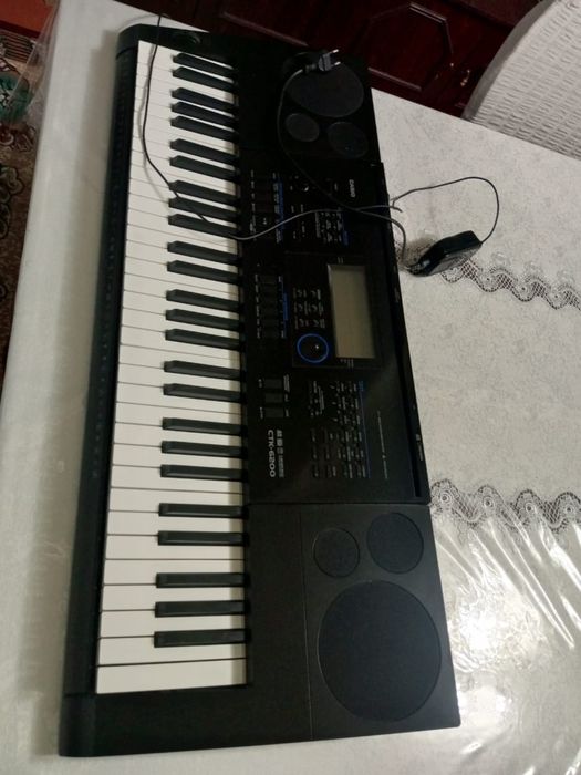 синтезатор casio