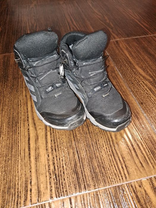 Vand ghete Adidas Terrex mar.34