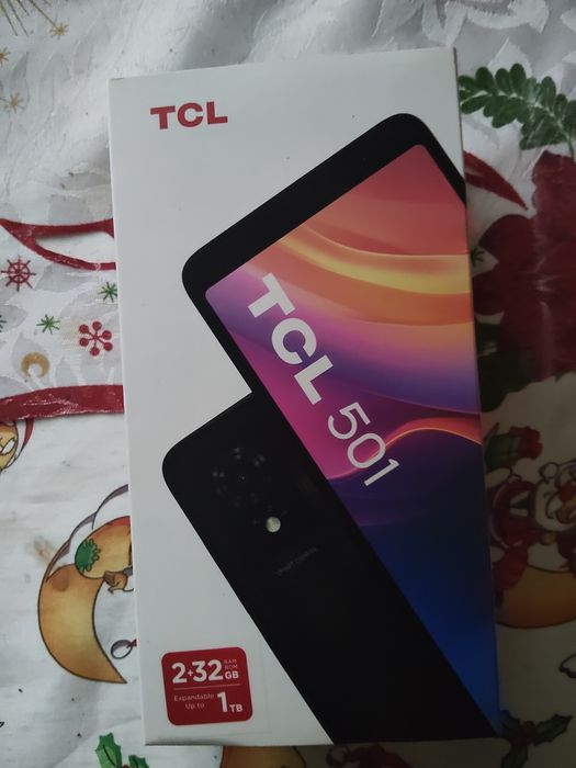 Vând telefon TCL 501 nou sigilat