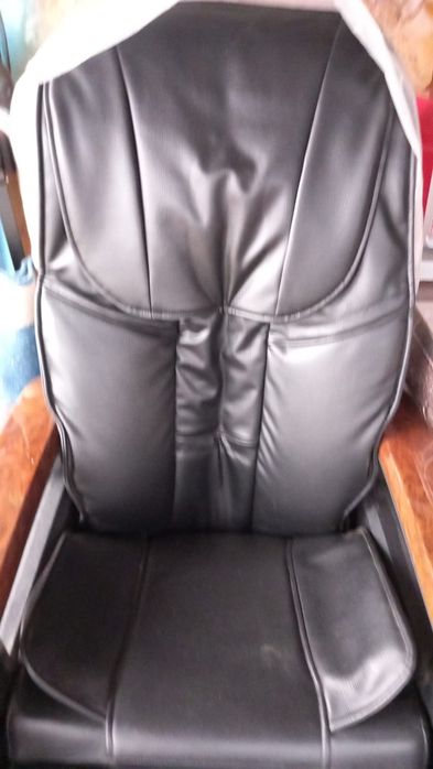 Scaun de masaj impecabil
