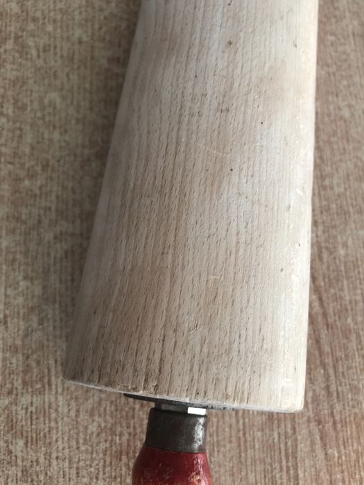 Sucitor rotativ din lemn cu rulmenti