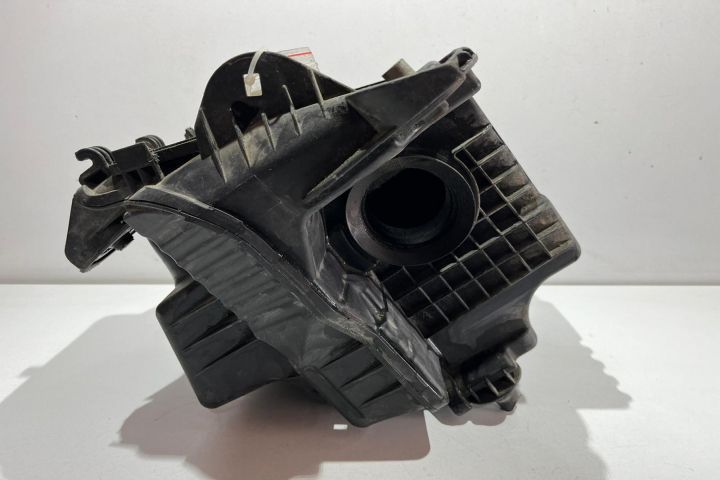 Carcasa filtru aer 1.5 benzina A2660900101 Mercedes-Benz B-Class W245