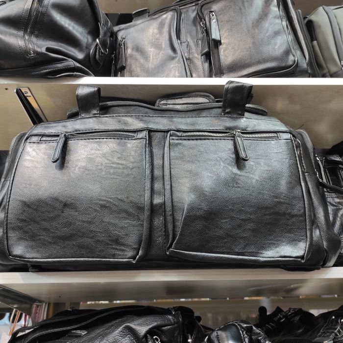 Сумки дорожные можно использовать для зала