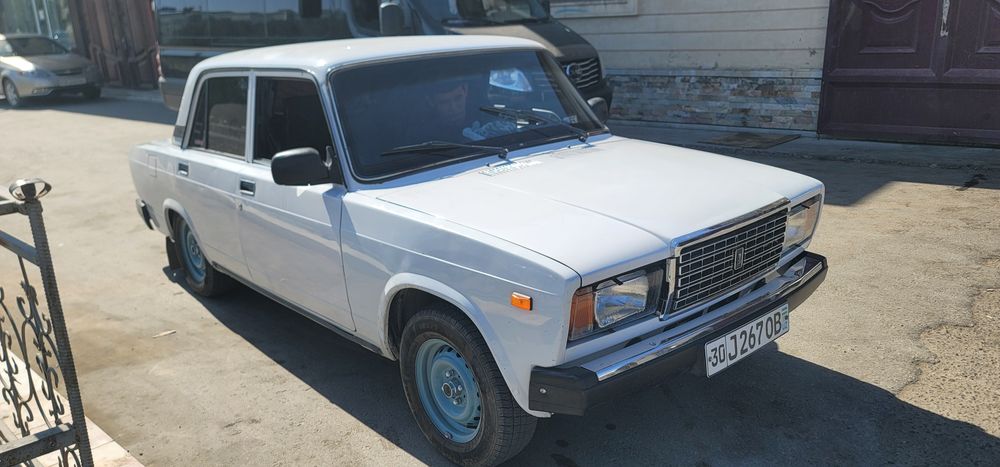 Ваз 2107 инжектор сотилади 2008 йил юргани 91000