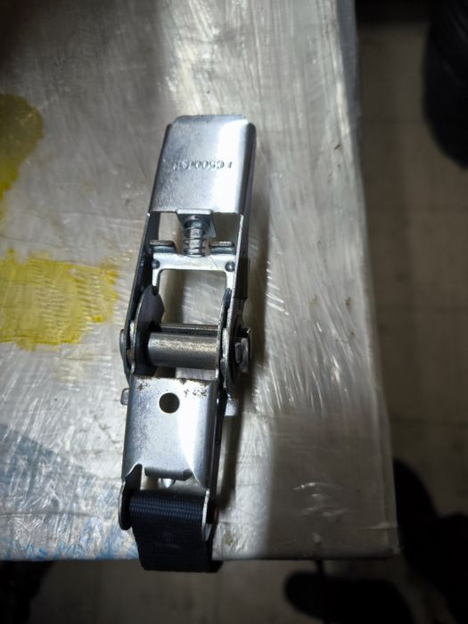 Chinga, chingi cu clichet