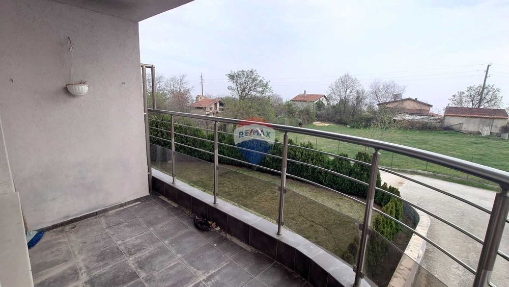 Тристаен апартамент за продажба,гр.Варна, Траката,Панорама море,тухла