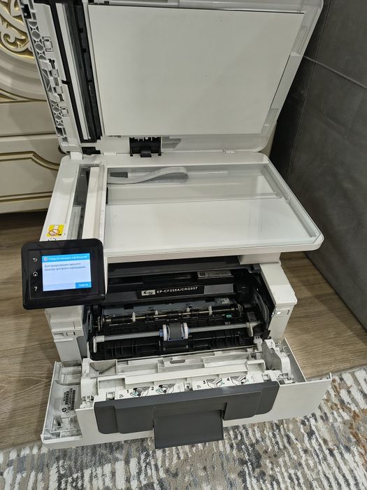 Продам МФУ hp 428fdn