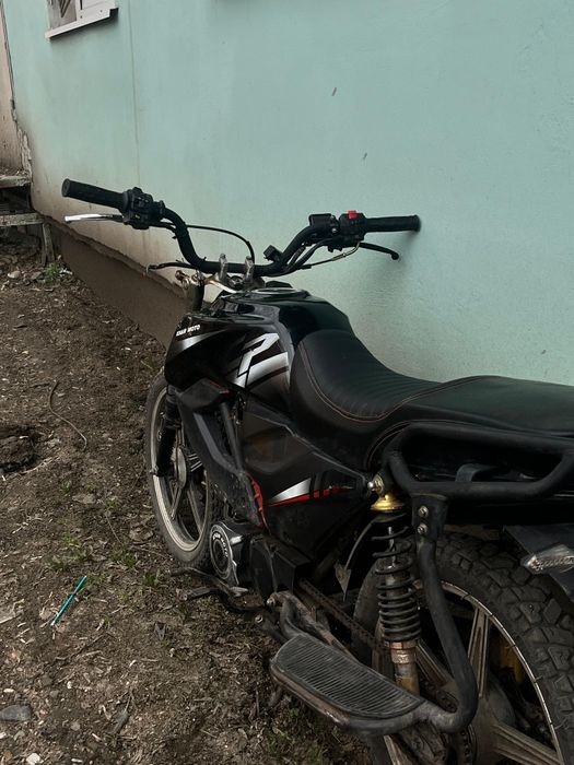 khan moto 3 поколения