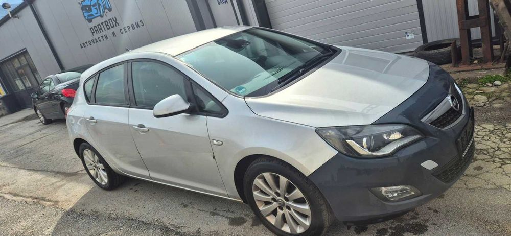 Opel Astra J 2011 1.7 cdti 125hp на части