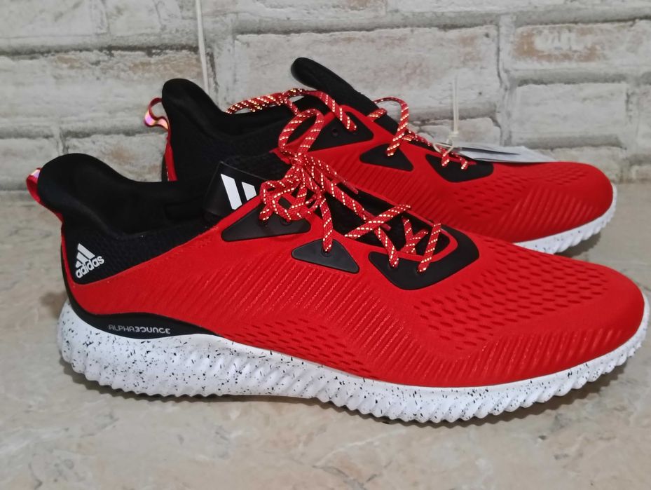 Adidas AlphaBounce numărul 50-51