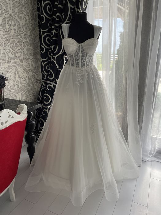 Rochie de mireasa A-Line