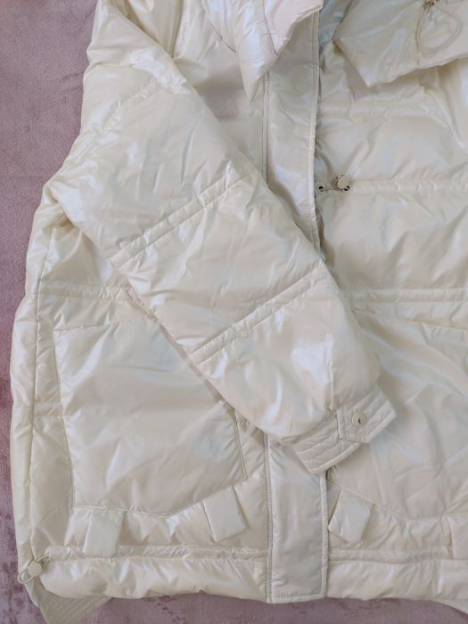 Верхняя женская одежда