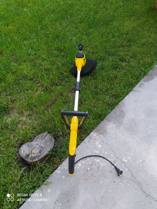 Продаю газонакосилку