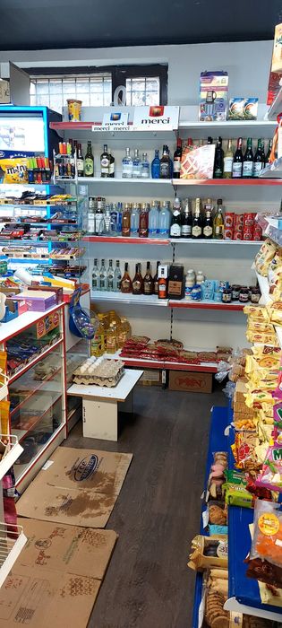 Продам продуктовый магазин