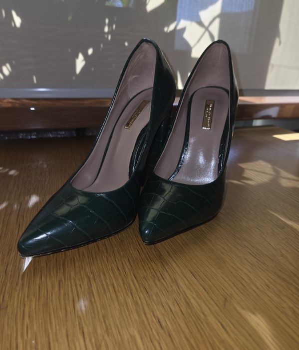 Туфли на каблуках 35 размер