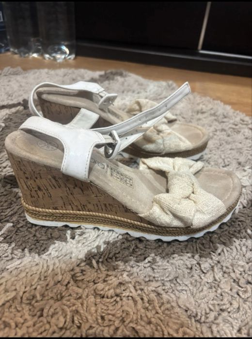 Sandale de vară second hand