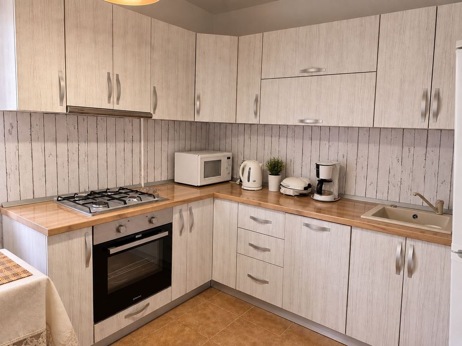 Proprietar – apartament 3 camere, 75 mp, decomandat, Obcini – Lidl, parcare
