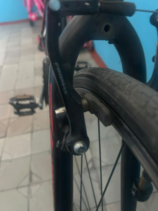 Продаётся велик axis 700md