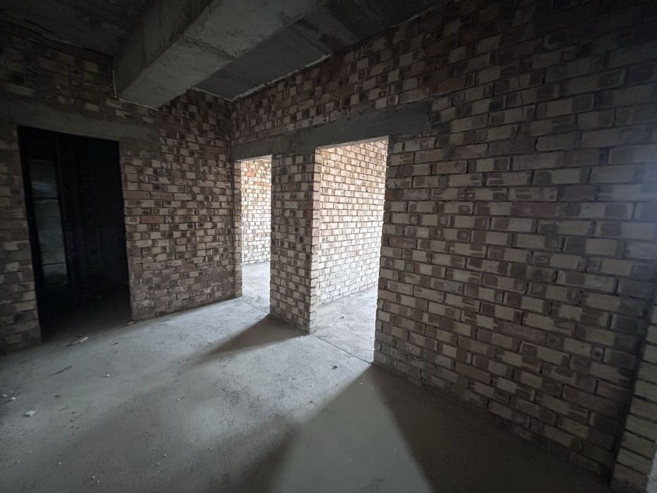 Квартира новостройка восьмой этаж коробка