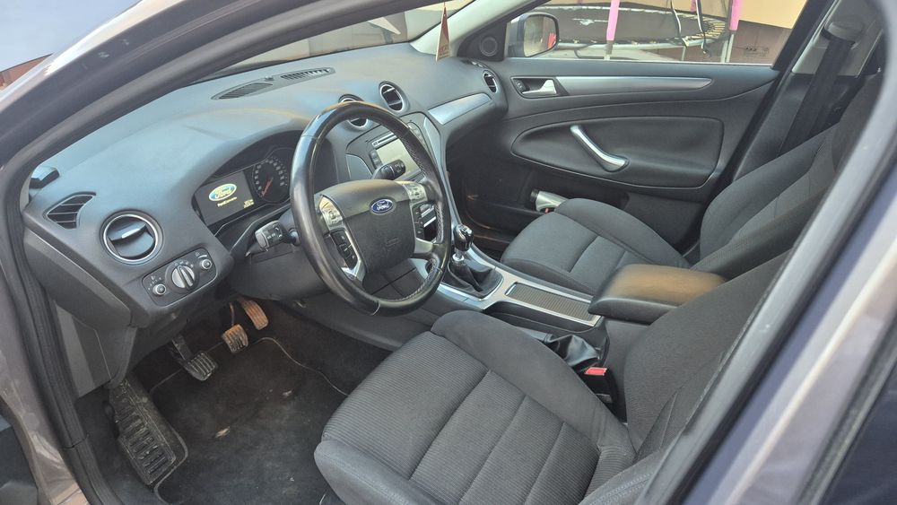 Ford Mondeo  2.0 TDCi