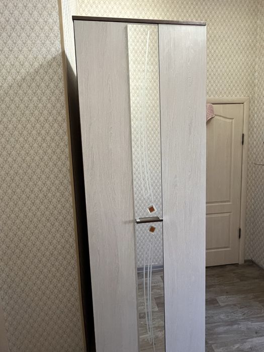 Стенный гарнитур в гостинную