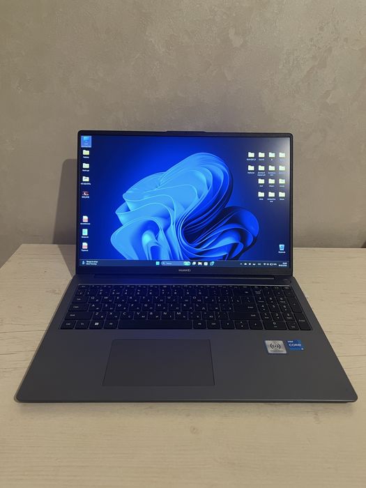 Huawei MateBook D16