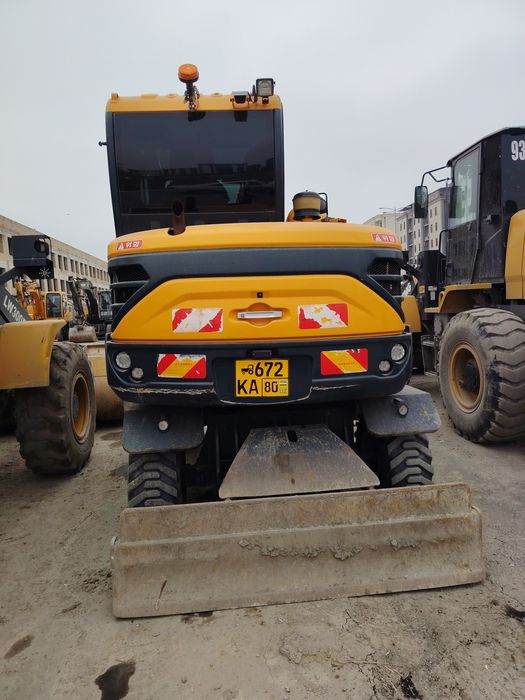 Mini ekskovator Hyundai 60 shafyor kerak