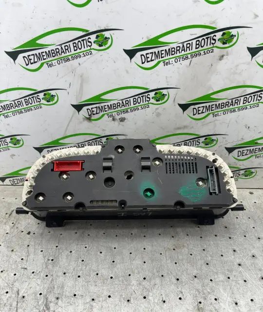 Ceasuri bord Renault Laguna 2004 1.6 MT (110 hp)