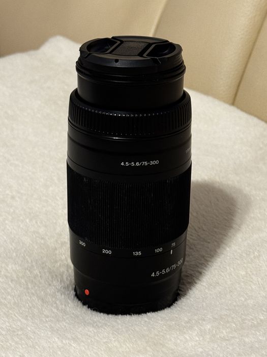 Vând sau schimb obiectiv Sony SAL75300 4,5-5,6