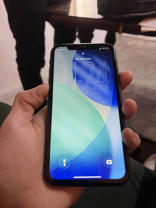 Iphone 11 128GB.