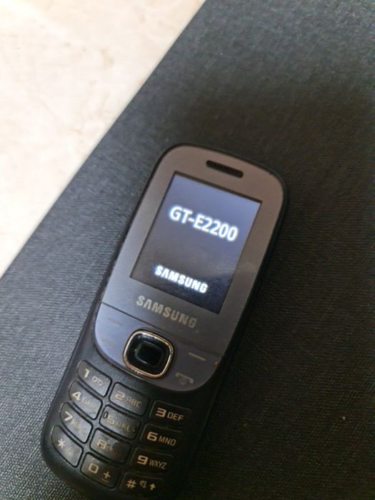 Samsung i Nokia Ретро телефони!