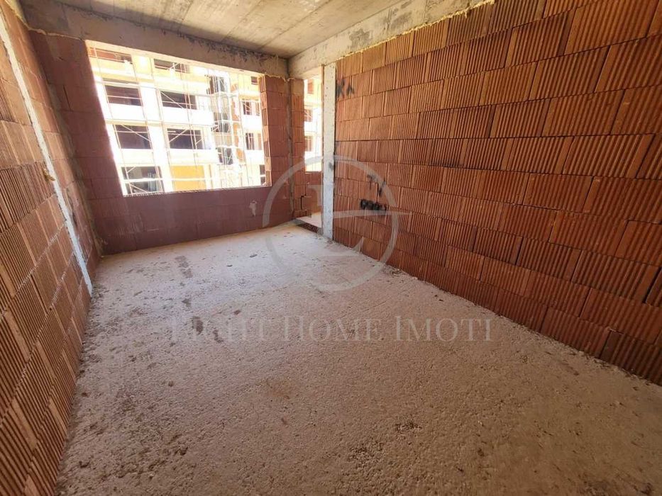 Продава се Двустаен апартамент в Пловдив, Остромила - 58 кв.м за 1430 €/кв.м - Снимка #4