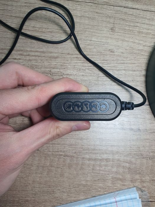 Продается адаптор питания для кнопочных телефонов