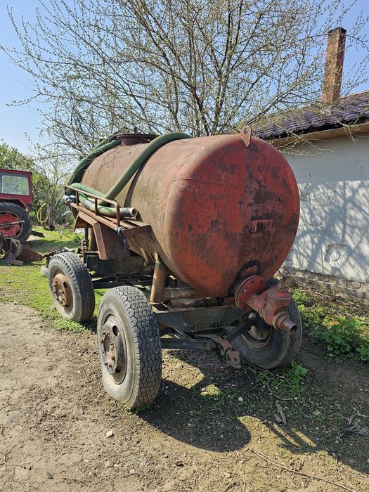 Cisterna 4300 l cu pompa de vid