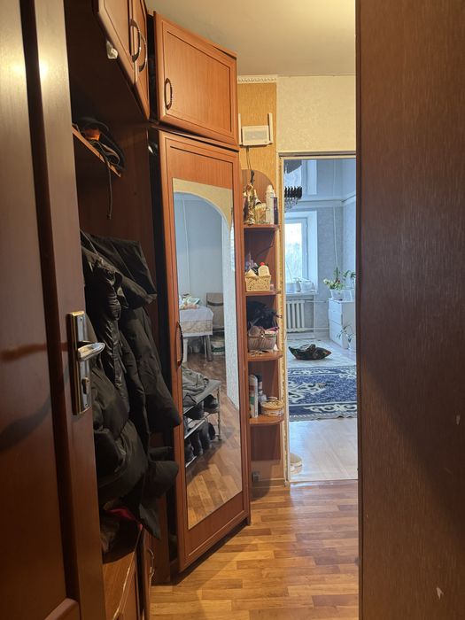 Продам 2 комнатную квартиру