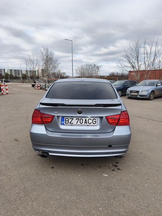 Vând Bmw e90  LCI  !VOLAN ÎNCĂLZIT !