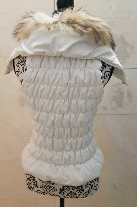 Нов  Бял елек PHARD Размер S/М