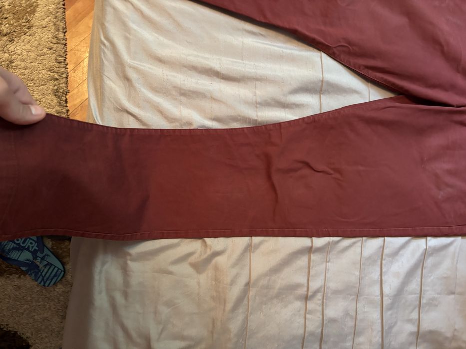 Панталон цвят бордо, използван