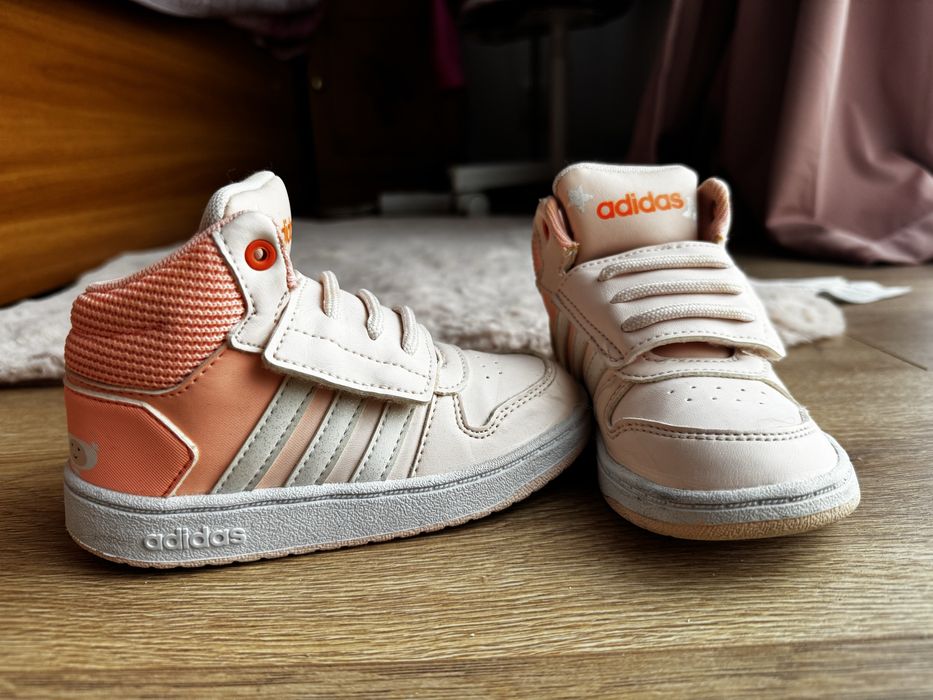 Ghete Adidas fete marime 26