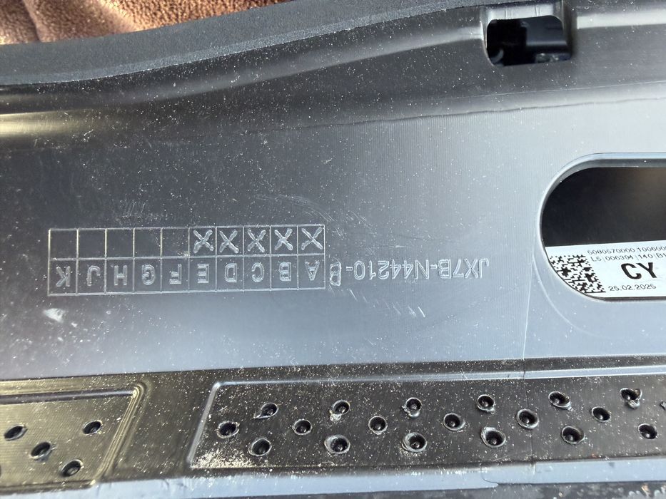 Спойлер заден капак Ford Focus